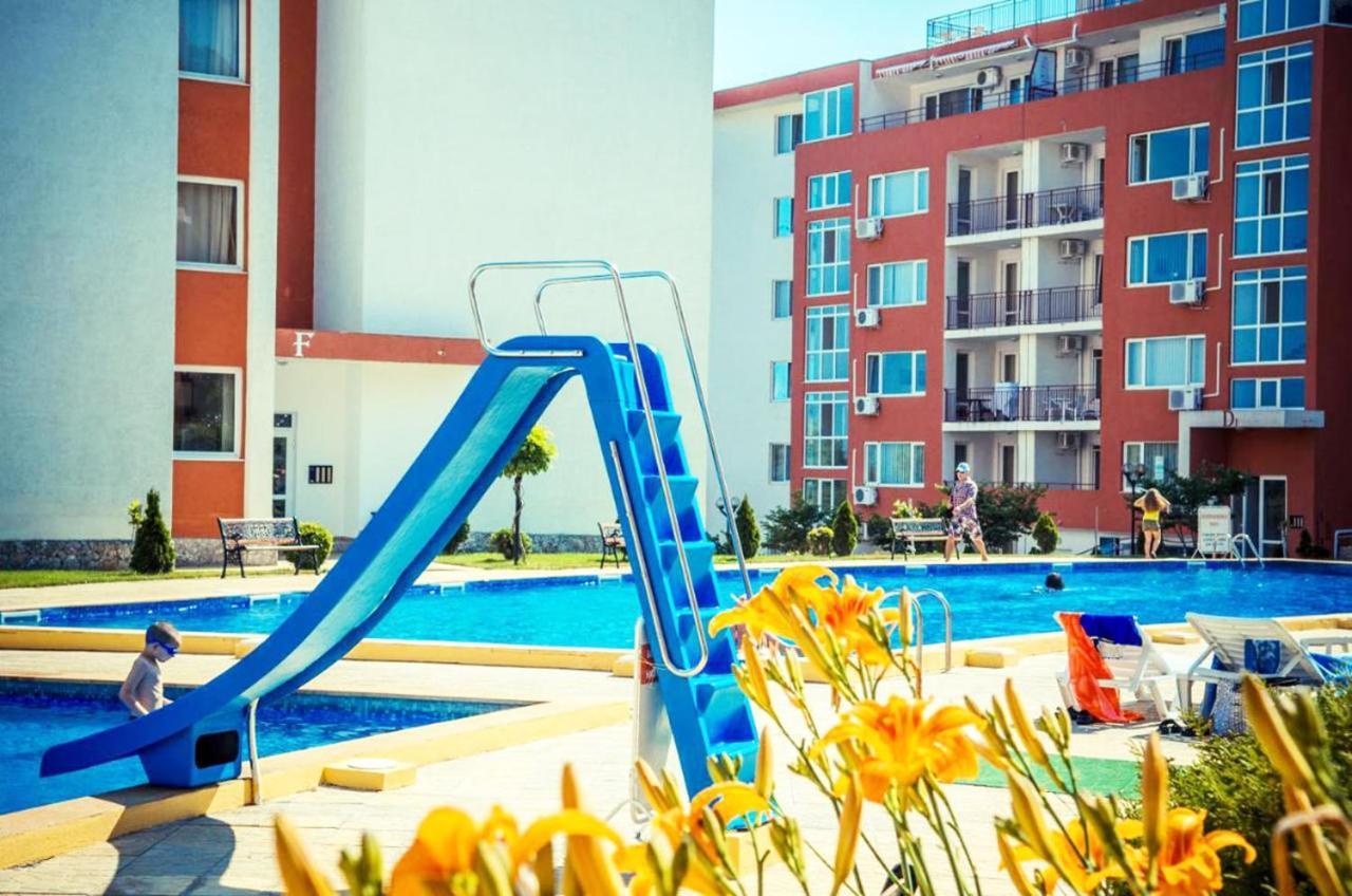 Panorama Fort Beach, Фамилно Студио Deluxe Sveti Vlas Buitenkant foto